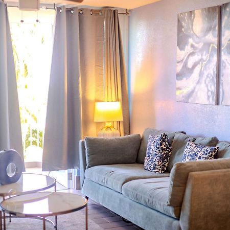Sunset Paradise Cozy Beachfront Escape - Isla Verde Сан Хуан Екстериор снимка