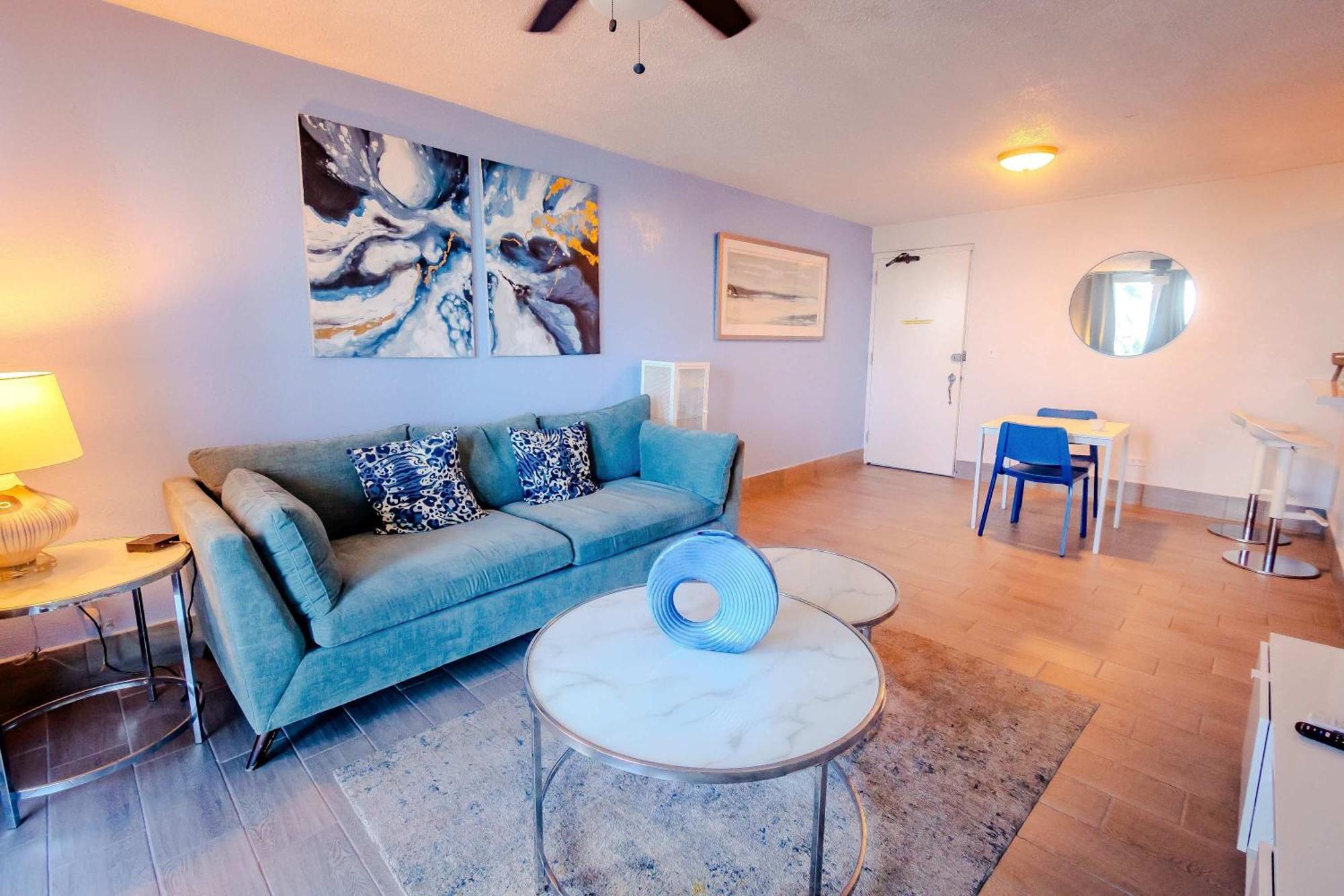 Sunset Paradise Cozy Beachfront Escape - Isla Verde Сан Хуан Екстериор снимка